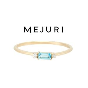 14k Yellow Gold Mejuri Blue Topaz Ring